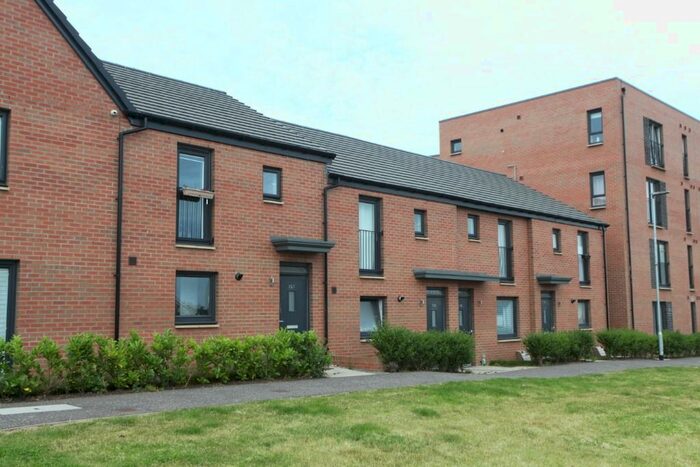 3 Bedroom Terraced House To Rent In Greendykes Road, Craigmillar, Edinburgh, EH16