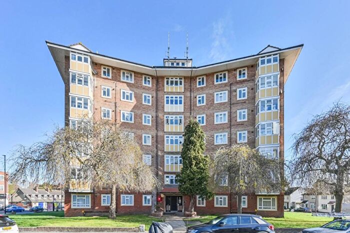 1 Bedroom Flat To Rent In Great Harry Drive, Chislehurst, London, SE9