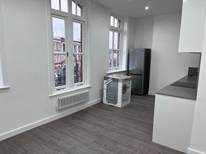 Studio To Rent In Camden High Street, Camden Town, NW1