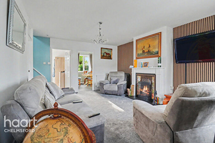 4 Bedroom Semi-Detached House For Sale In Queenborough Road, Southminster, CM0