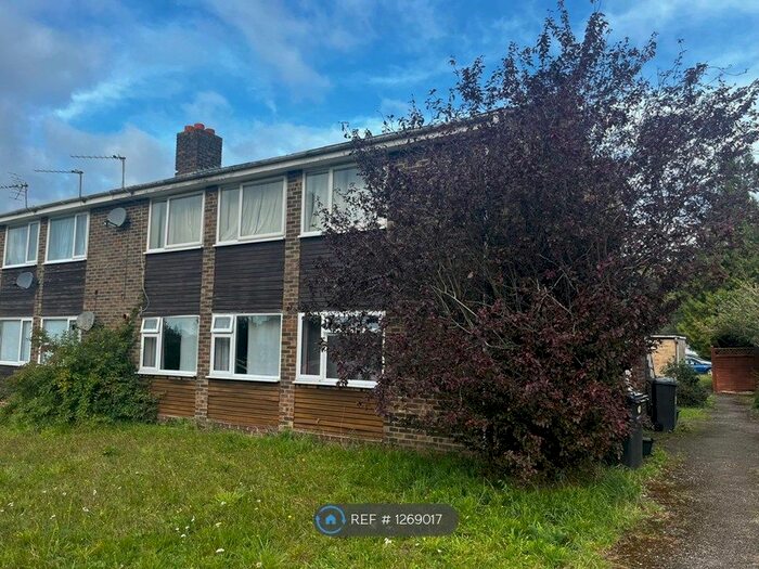 2 Bedroom Flat To Rent In Chandlers Ford, Chandler's Ford, Eastleigh, SO53