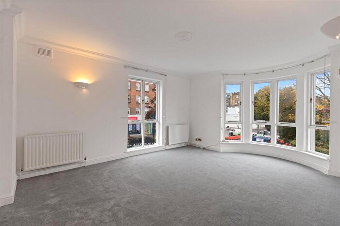 2 Bedroom Apartment To Rent In Haverstock Hill, Belsize Park, NW3