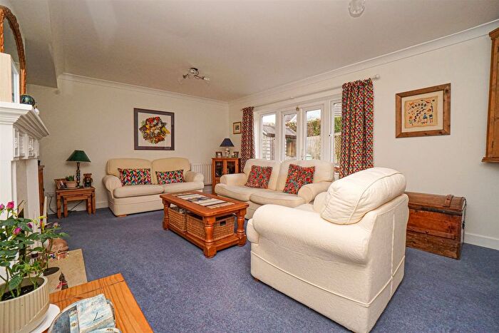 5 Bedroom Detached House For Sale In The Spaldings, St. Leonards-On-Sea, TN38