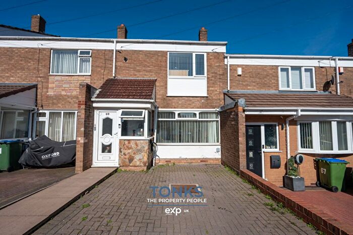 2 Bedroom Terraced House For Sale In Dingle Street, Oldbury, B69