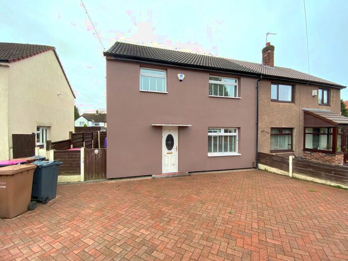3 Bedroom Semi-Detached House To Rent In Birch Drive, Manchester, M27
