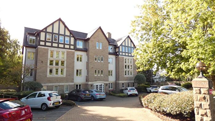 2 Bedroom Retirement Property For Sale In Park Avenue, Leeds, West Yorkshire, LS8
