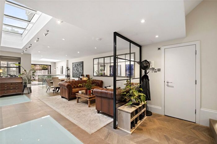 4 Bedroom Terraced House To Rent In Abbeville Road, London, SW4