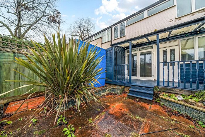 3 Bedroom End Terrace House For Sale In Witney Path, Mayow Road, London, SE23