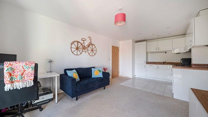 1 Bedroom Flat For Sale In London, London, SW15