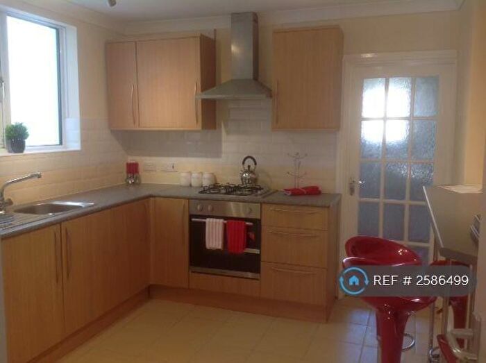 4 Bedroom Terraced House To Rent In Sebastopol Street, St. Thomas, Swansea, SA1