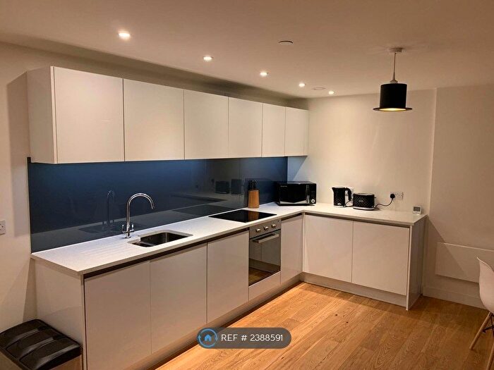 2 Bedroom Flat To Rent In Munday Street, Manchester, M4