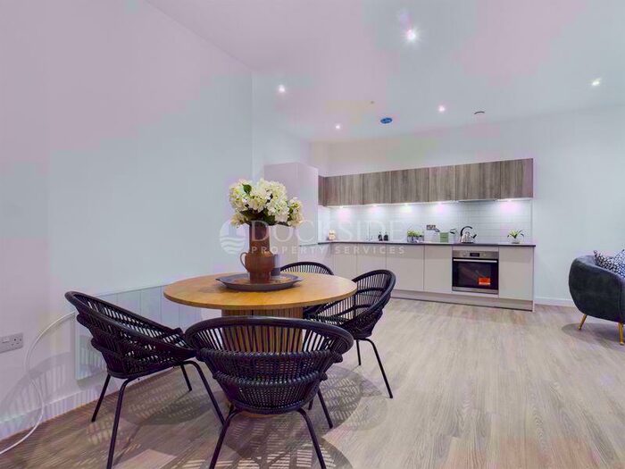 2 Bedroom Flat To Rent In Chatham Maritime, Chatham, ME4