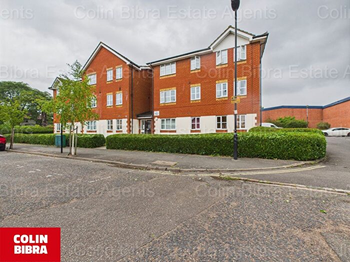 2 Bedroom Flat To Rent In Olive Road, Ealing, W5