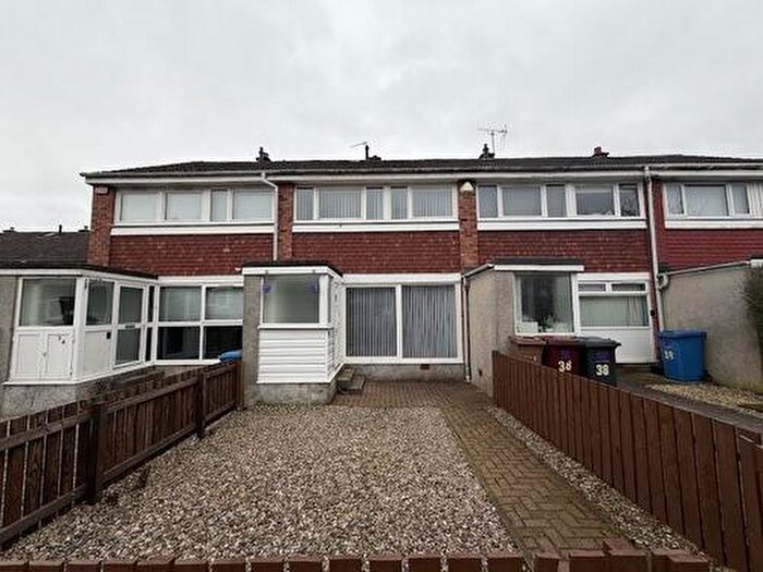 3 Bedroom Terraced House To Rent In Burrelton Gardens, Dundee, DD3