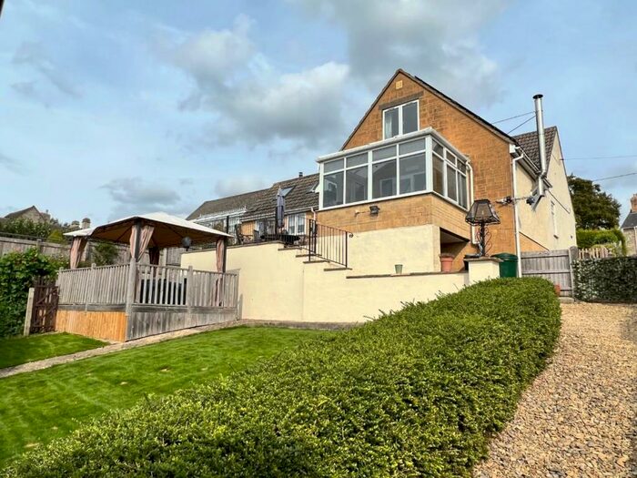 4 Bedroom Cottage For Sale In Road, Stroud, GL6