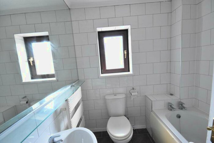 2 Bedroom Detached House To Rent In The Hollies, Brynsadler, CF72