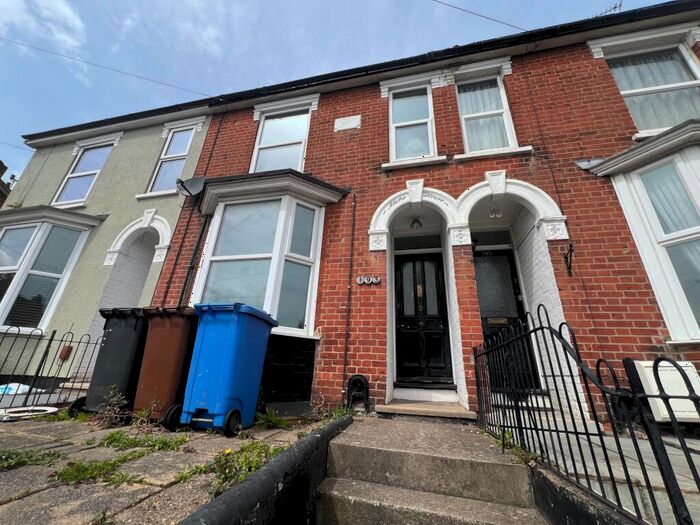 2 Bedroom Terraced House To Rent In Woodbridge Road, Ipswich, IP4