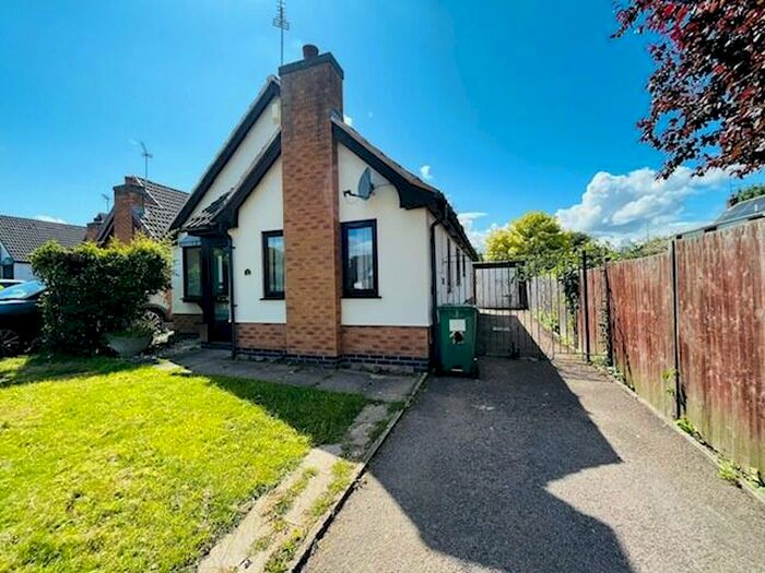 2 Bedroom Bungalow To Rent In Milverton Close, LE18