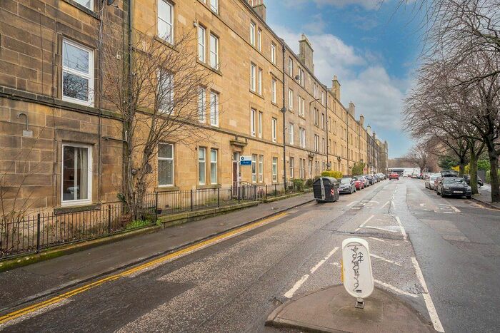 1 Bedroom Flat To Rent In Westfield Road, Edinburgh, EH11
