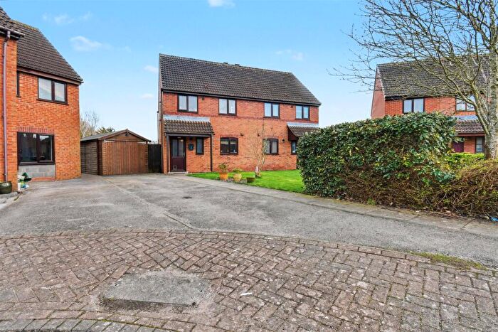 3 Bedroom House For Sale In Whitworth Way, Market Rasen, LN8