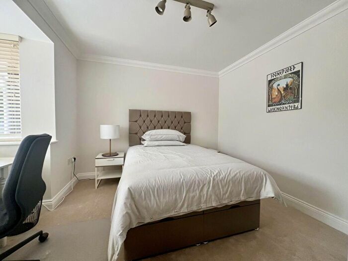 1 Bedroom Detached House To Rent In Longmoor Road, Liphook, GU30