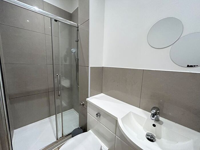 6 Bedroom Flat To Rent In London Road, Brighton, BN1