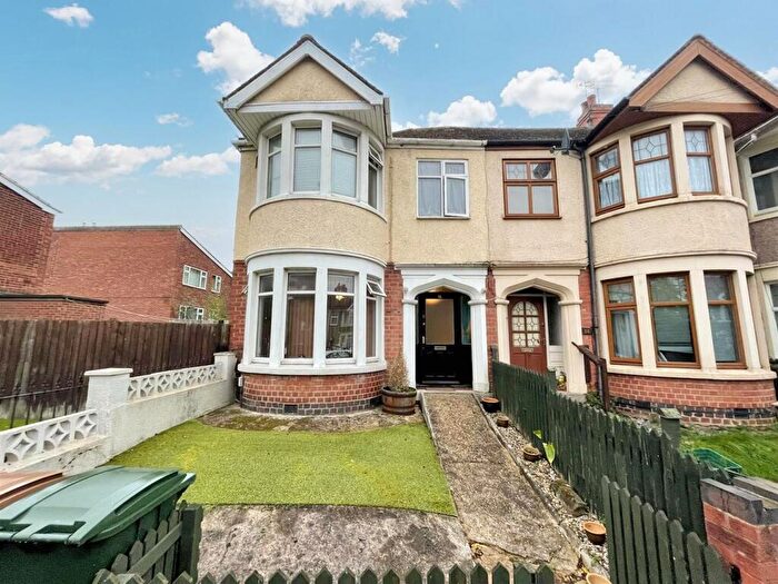 3 Bedroom End Of Terrace House To Rent In Hazel Road, Bell Green, Coventry, CV6