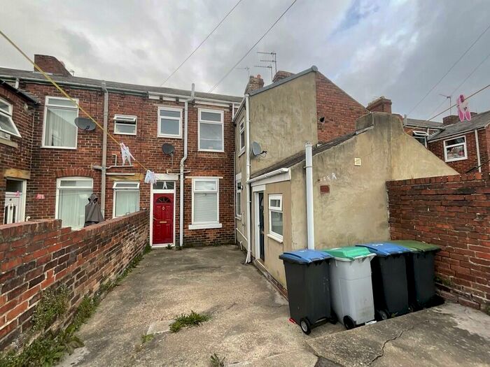 2 Bedroom Flat To Rent In Standerton Terrace, Craghead, Stanley, DH9