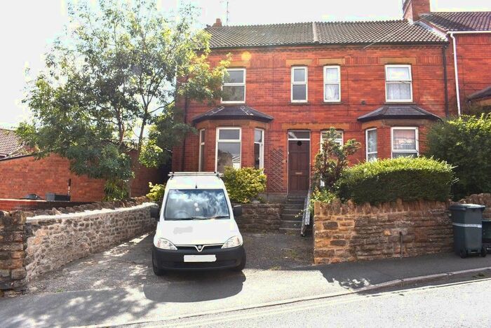 3 Bedroom End Of Terrace House To Rent In Goldcroft, Yeovil, BA21