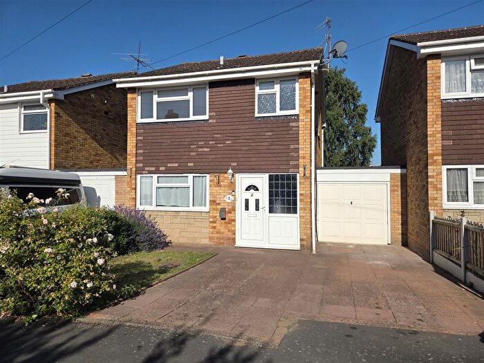 3 Bedroom Link Detached House For Sale In Kings Arms Lane, Stourport-On-Severn, DY13