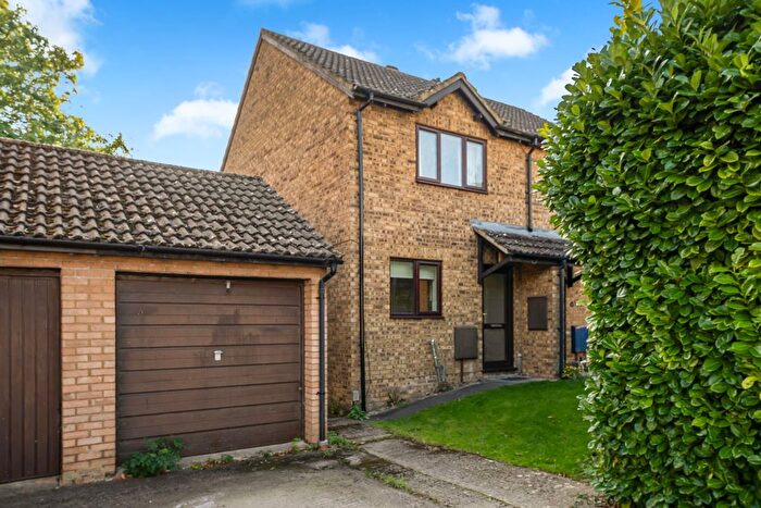 2 Bedroom Semi Detached House To Rent In Dovehouse Close, Eynsham, Witney, Oxfordshire, OX29