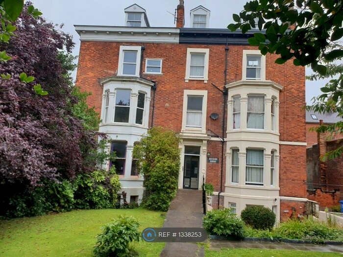 1 Bedroom Flat To Rent In Adelaide House, Scarborough, YO11