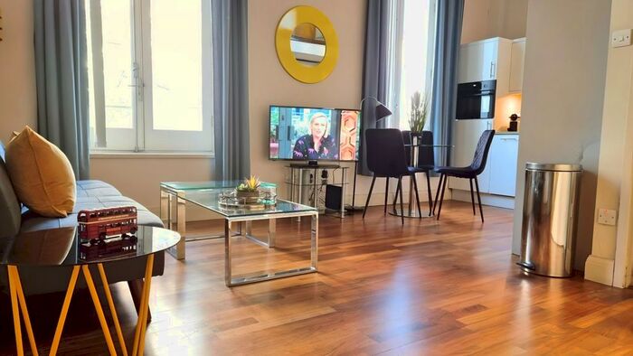 1 Bedroom Flat To Rent In Ladbroke Grove, London, W11