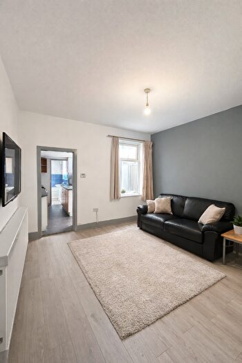 4 Bedroom Terraced House To Rent In Alton Road, Birmingham, B29