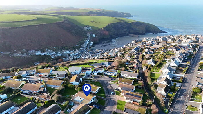 3 Bedroom Detached Bungalow For Sale In Silvershell Road, Port Isaac, PL29