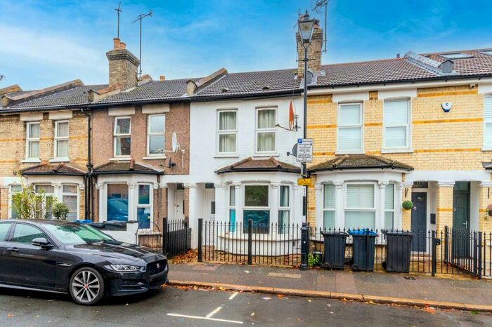 2 Bedroom Terraced House To Rent In Church Road, Croydon, CR0