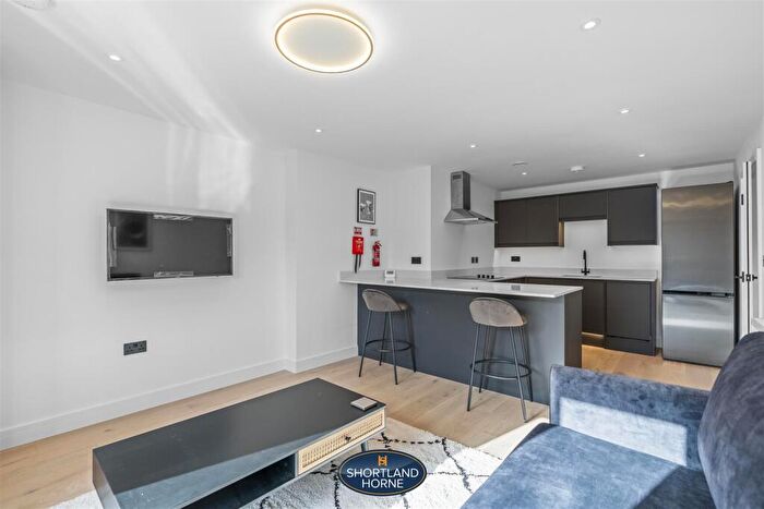 1 Bedroom Apartment To Rent In Earlsdon Street, Earlsdon, Coventry, CV5