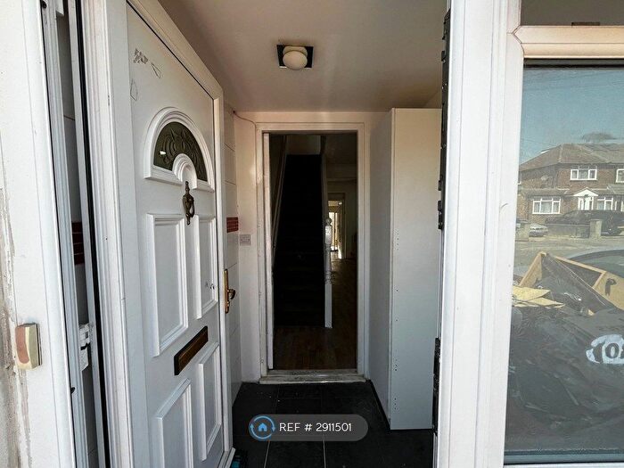 2 Bedroom Terraced House To Rent In Coronation Road, Hayes, UB3