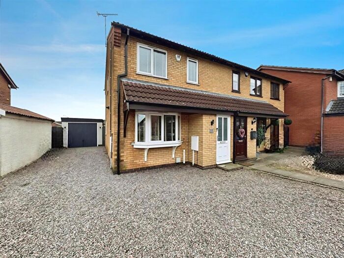 3 Bedroom Semi Detached House For Sale In Woodhouse Road, Narborough, Leicester, LE19