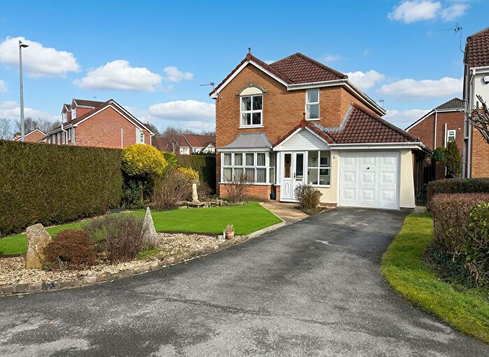 4 Bedroom Detached House For Sale In Ellerbeck Crescent, Worsley, M28