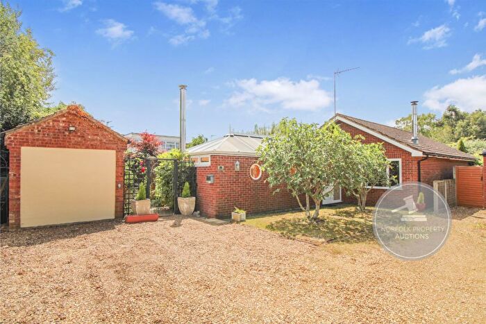 3 Bedroom Detached Bungalow For Sale In Chequers Road, Grimston, King's Lynn, PE32
