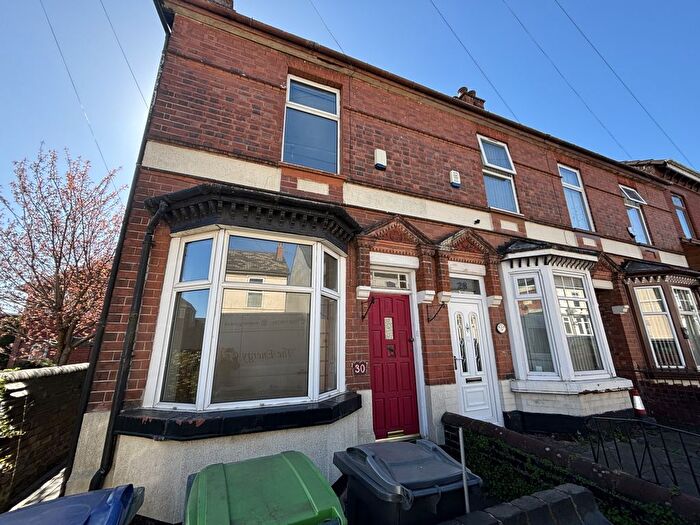 3 Bedroom End Of Terrace House To Rent In Franchise Street, Darlaston, Wednesbury, WS10