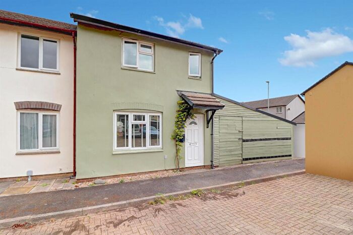 3 Bedroom End Of Terrace House For Sale In Bideford, EX39