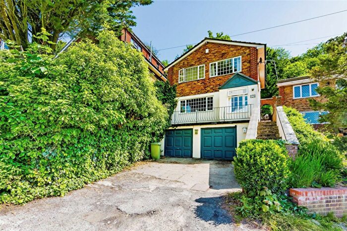 4 Bedroom Detached House For Sale In Sunningvale Avenue, Biggin Hill, Westerham, TN16