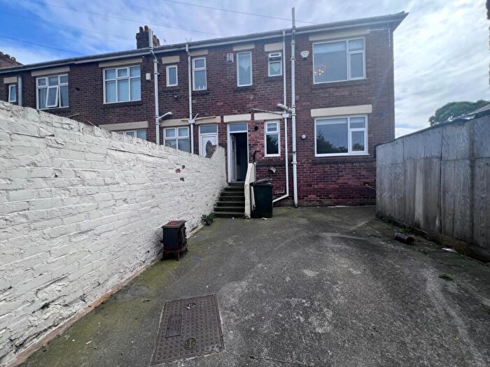 3 Bedroom Flat To Rent In Westroad, Newcastle Upon Tyne, NE5