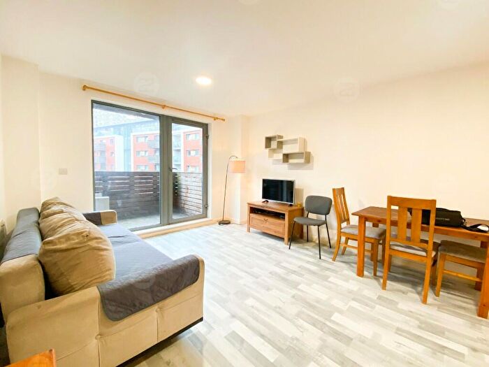 2 Bedroom Flat To Rent In Skyline, Granville Street, Birmingham, B1