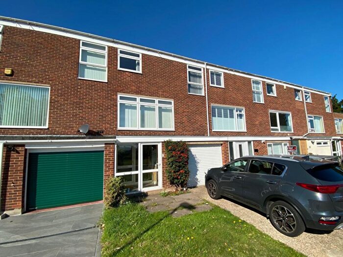 3 Bedroom Terraced House To Rent In Bidborough Close, Bromley, Bromley, BR2