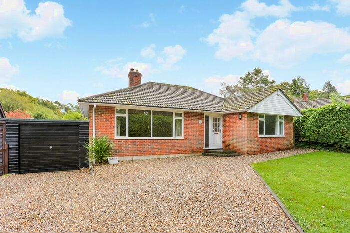 3 Bedroom Bungalow To Rent In Post Office Road, Inkpen, Hungerford, RG17