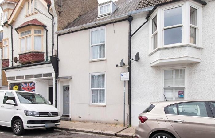 3 Bedroom Terraced House For Sale In East Street, Herne Bay, Kent, CT6