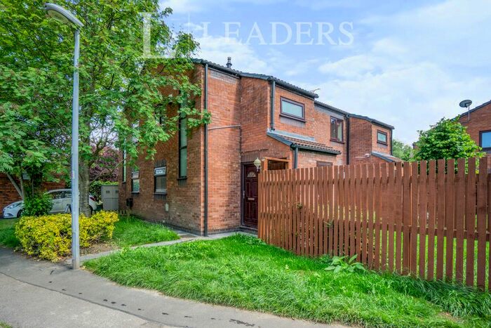 2 Bedroom Semi-Detached House To Rent In Northgate Avenue, Chester, CH2